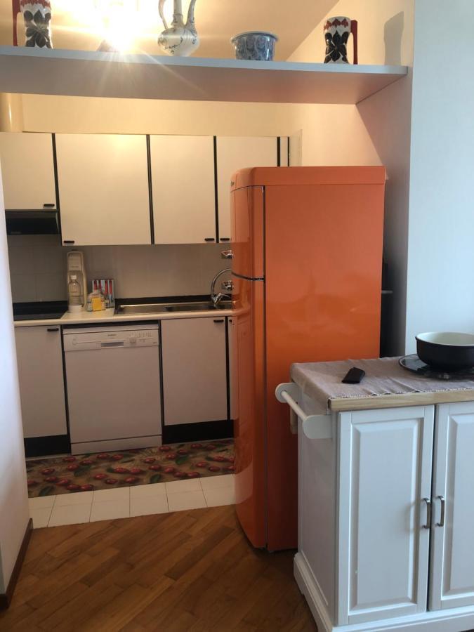 Casa Mic & Tig Apartment Менаджо Екстериор снимка